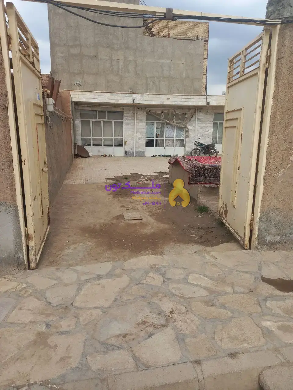 خانه ویلایی 340متر محله خوش آب و هوا