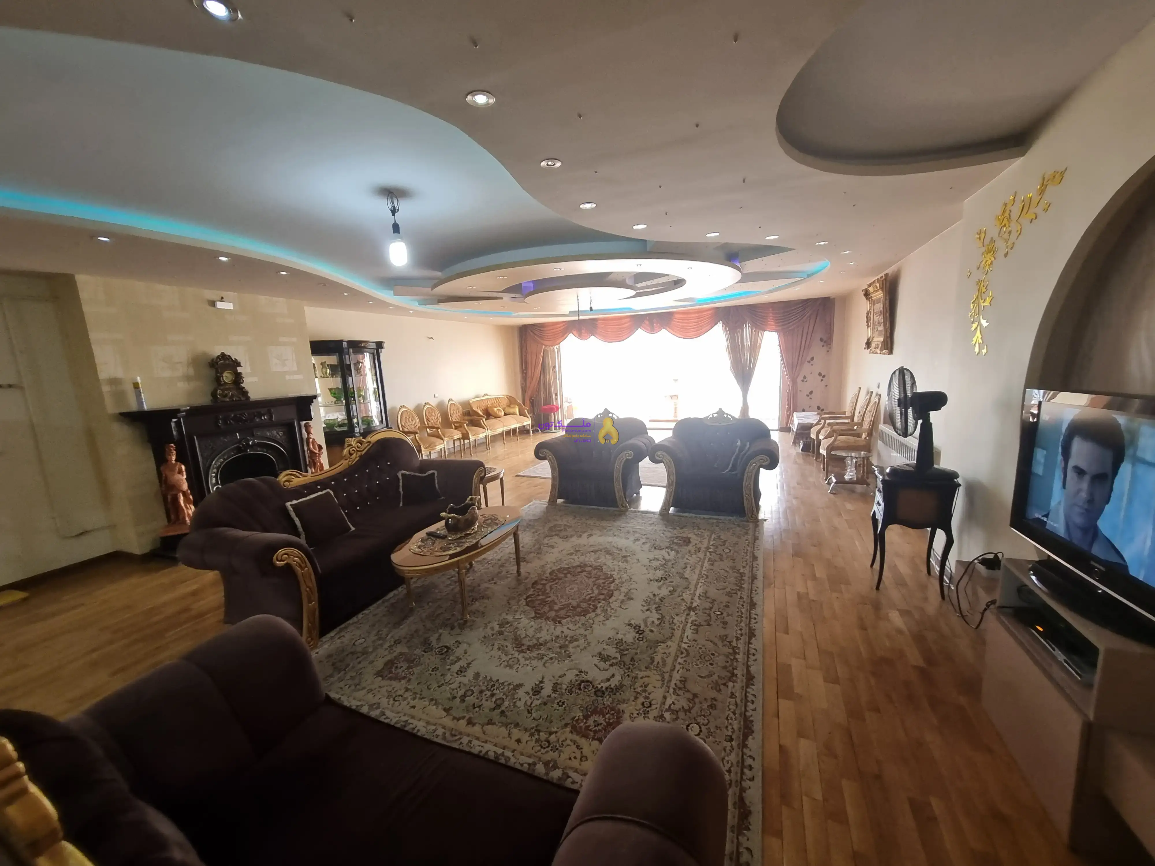 رهن واجاره آپارتمان ۲۲۰ متری رشدیه